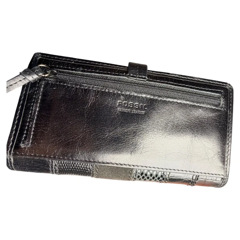Fossil Patchwork Studded‎ Leather Wallet Clutch Black Snap Closure Zip Pocket
